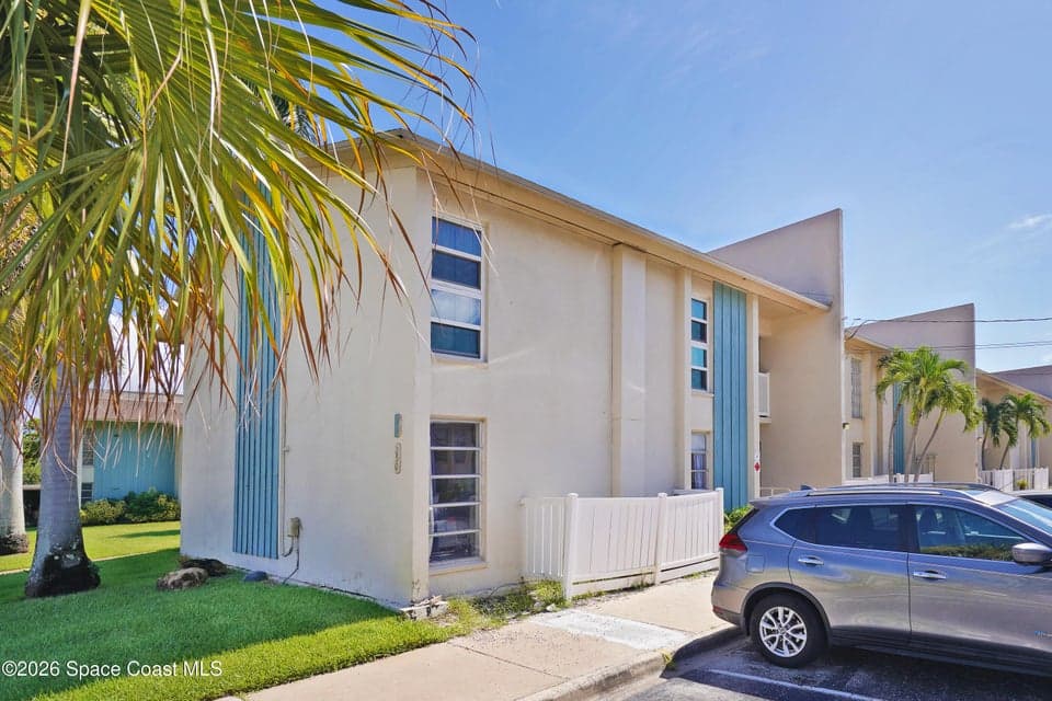 250 N Banana River Drive B15, Merritt Island, FL 32952 photo 2