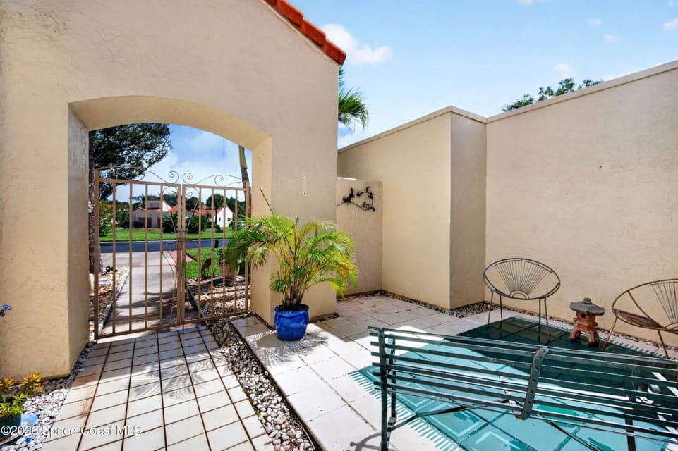 734 Pine Island Drive, Melbourne, FL 32940 photo 3