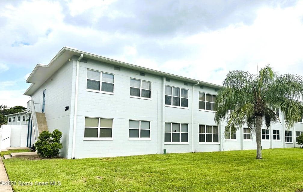 200 Bounty Street A2-104, Merritt Island, FL 32952