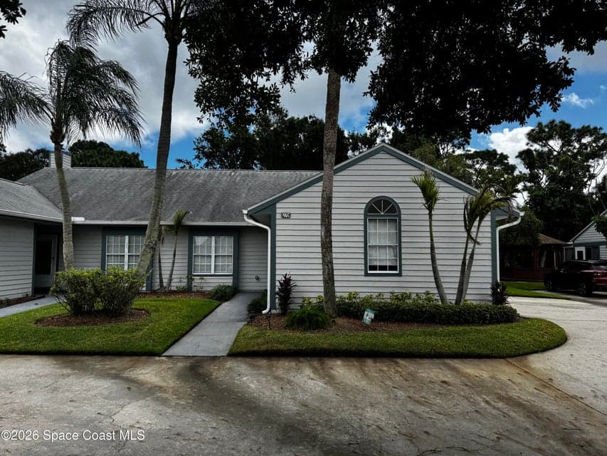 270 Lake In The Woods Drive 2-111, Melbourne, FL 32901 photo 3