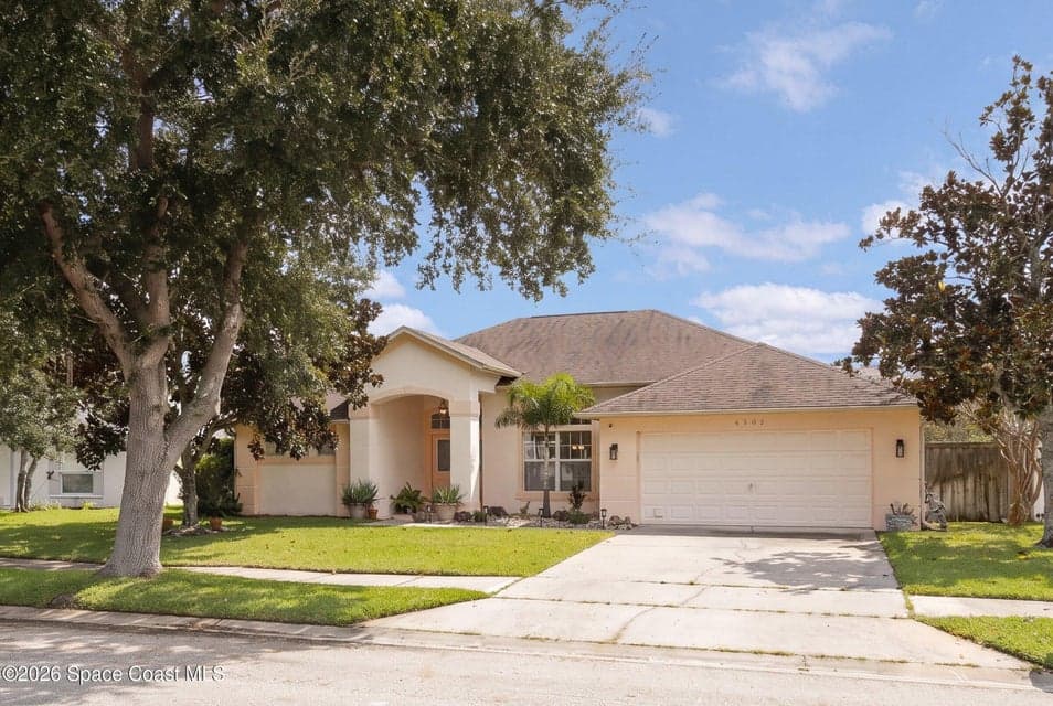 4205 Long Leaf Drive, Melbourne, FL 32940