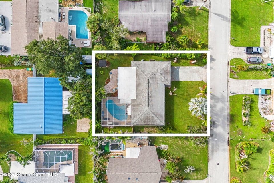 926 Santa Cruz Road, Cocoa Beach, FL 32931