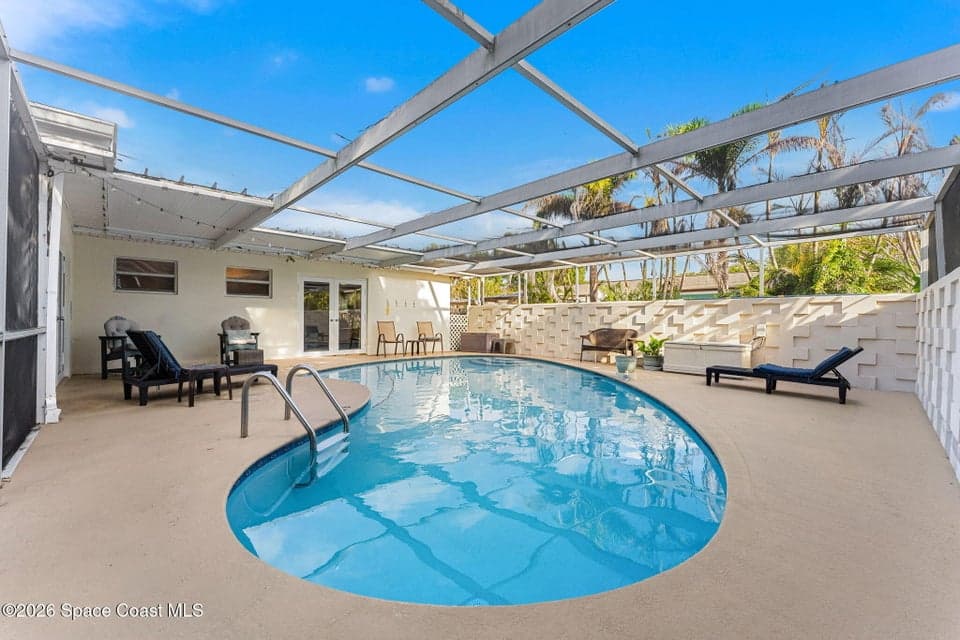 926 Santa Cruz Road, Cocoa Beach, FL 32931 photo 2
