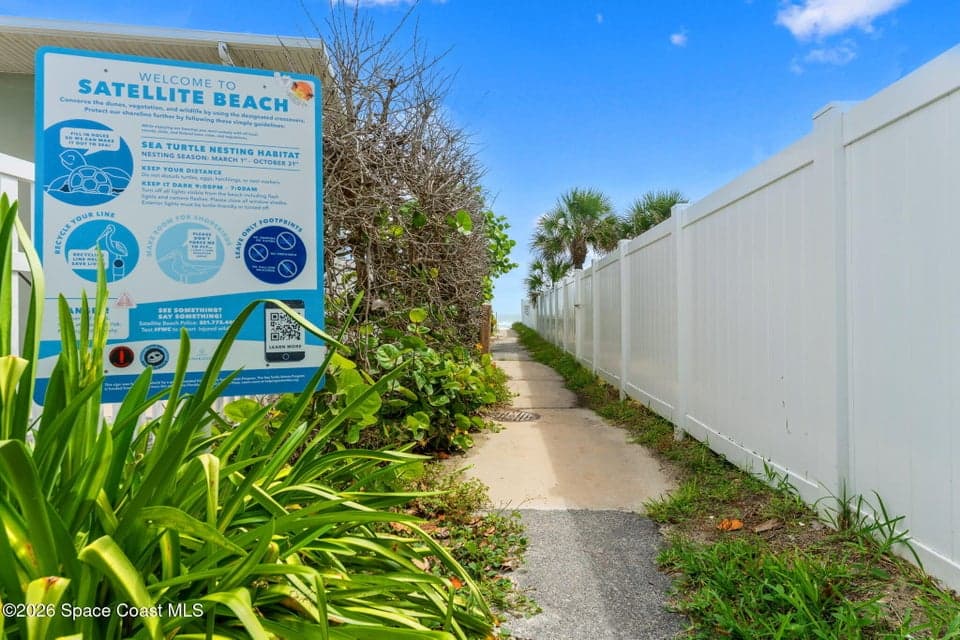 220 Harwood Avenue, Satellite Beach, FL 32937 photo 3