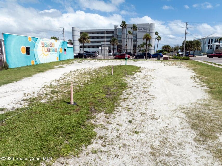 78 S Atlantic Avenue, Cocoa Beach, FL 32931 photo 3