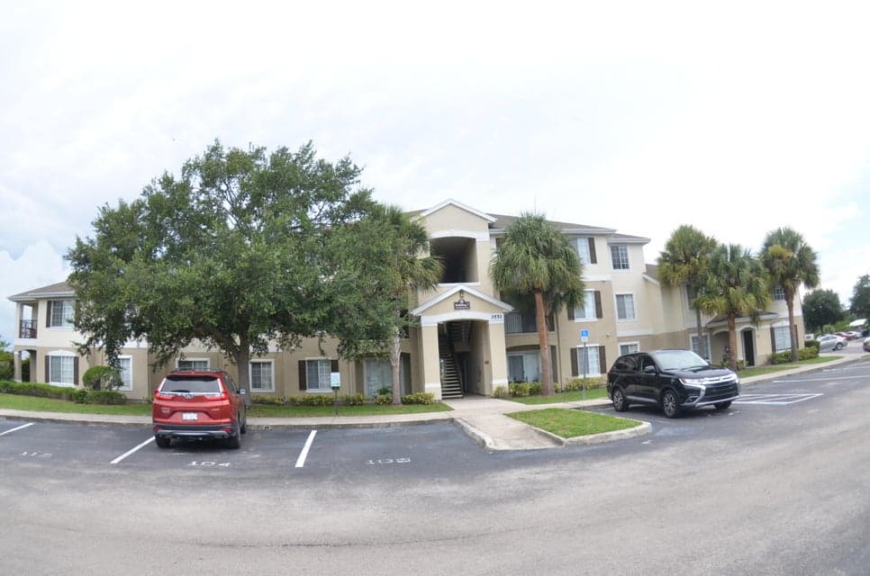 3551 D Avinci Way 3037, Melbourne, FL 32901 photo 2