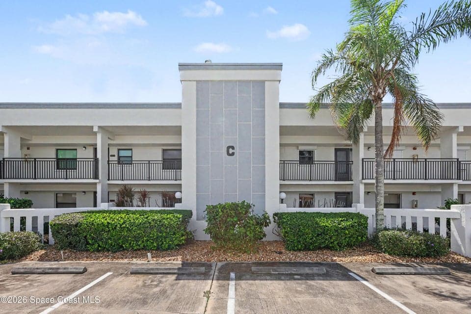 3165 N Atlantic Avenue C208, Cocoa Beach, FL 32931