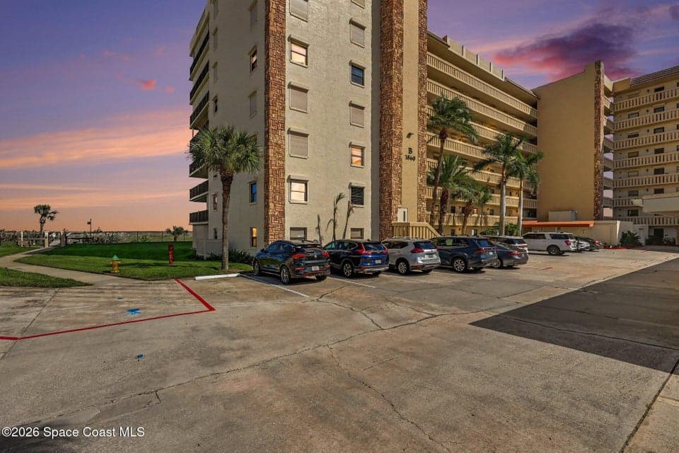 1860 N Atlantic Avenue B301, Cocoa Beach, FL 32931 photo 5