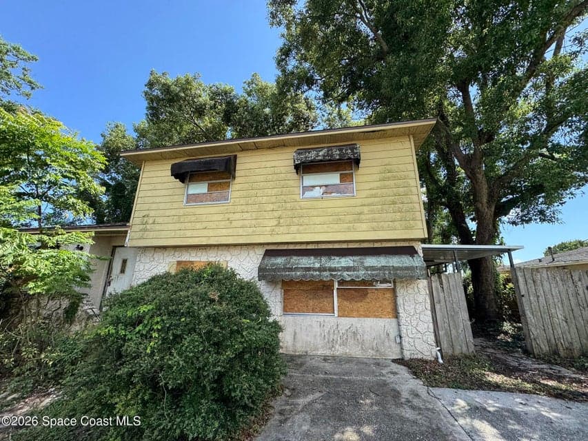 999 Sycamore Drive, Rockledge, FL 32955 photo 2