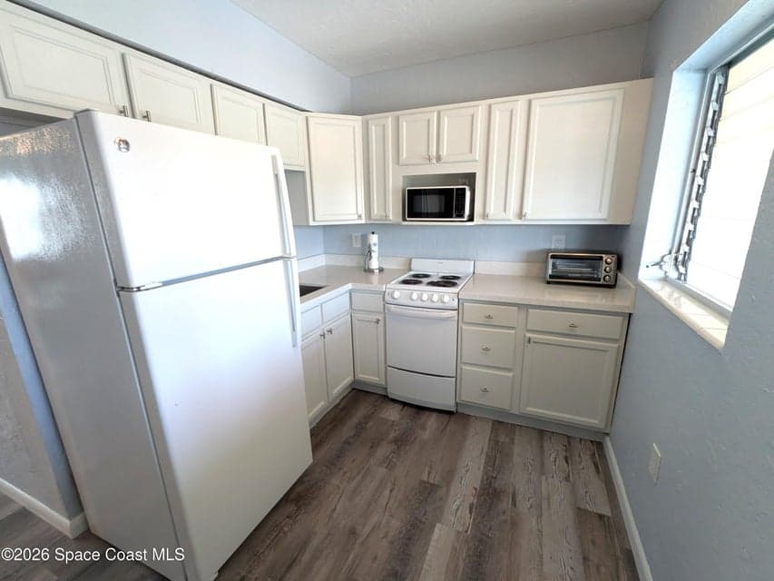 380 N Brevard Avenue C7, Cocoa Beach, FL 32931 photo 6