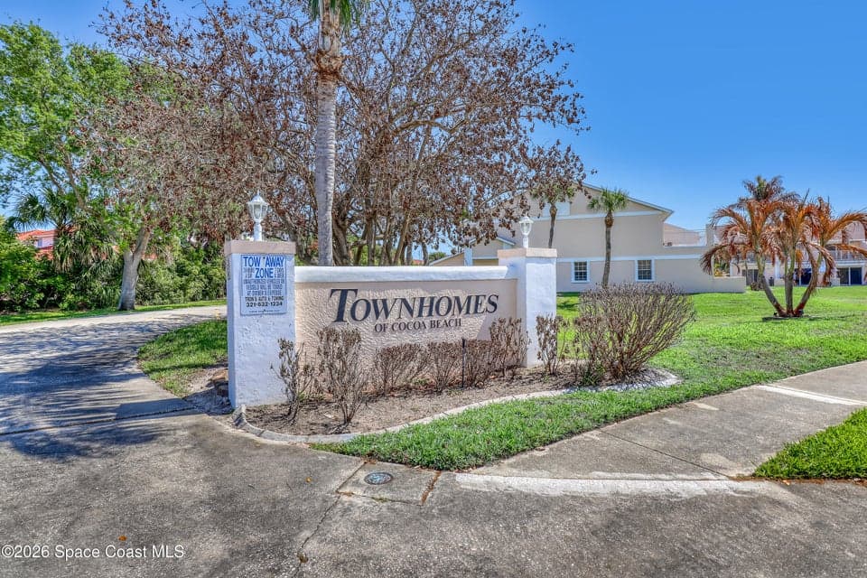 115 Escambia Lane 407, Cocoa Beach, FL 32931 photo 2