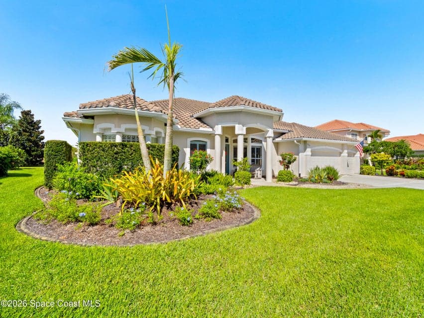 630 Deerhurst Drive, Melbourne, FL 32940 photo 2