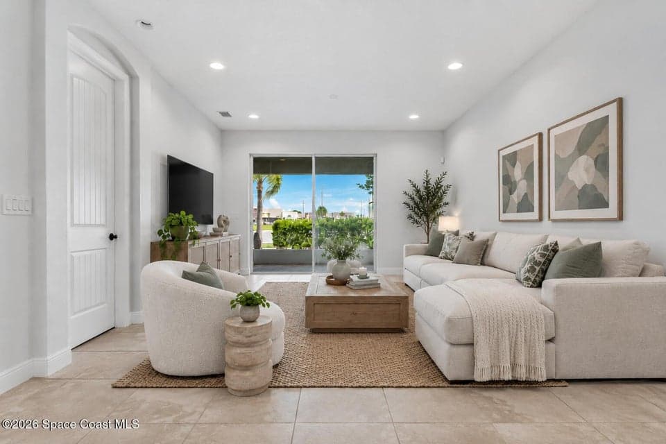 7853 Loren Cove Drive, Melbourne, FL 32940 photo 2