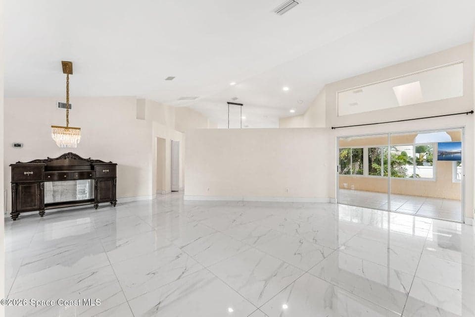 234 Leslie Court, Melbourne Beach, FL 32951 photo 5