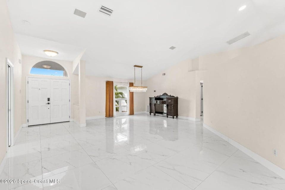 234 Leslie Court, Melbourne Beach, FL 32951 photo 6