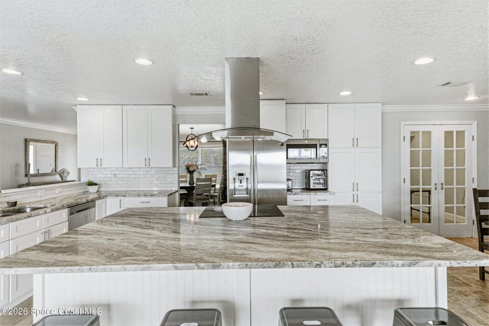 1031 E River Oaks Drive, Indialantic, FL 32903 photo 6