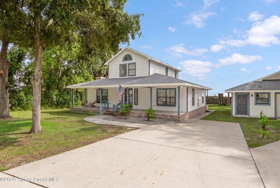 648 Orange Court, Rockledge, FL 32955 photo 3