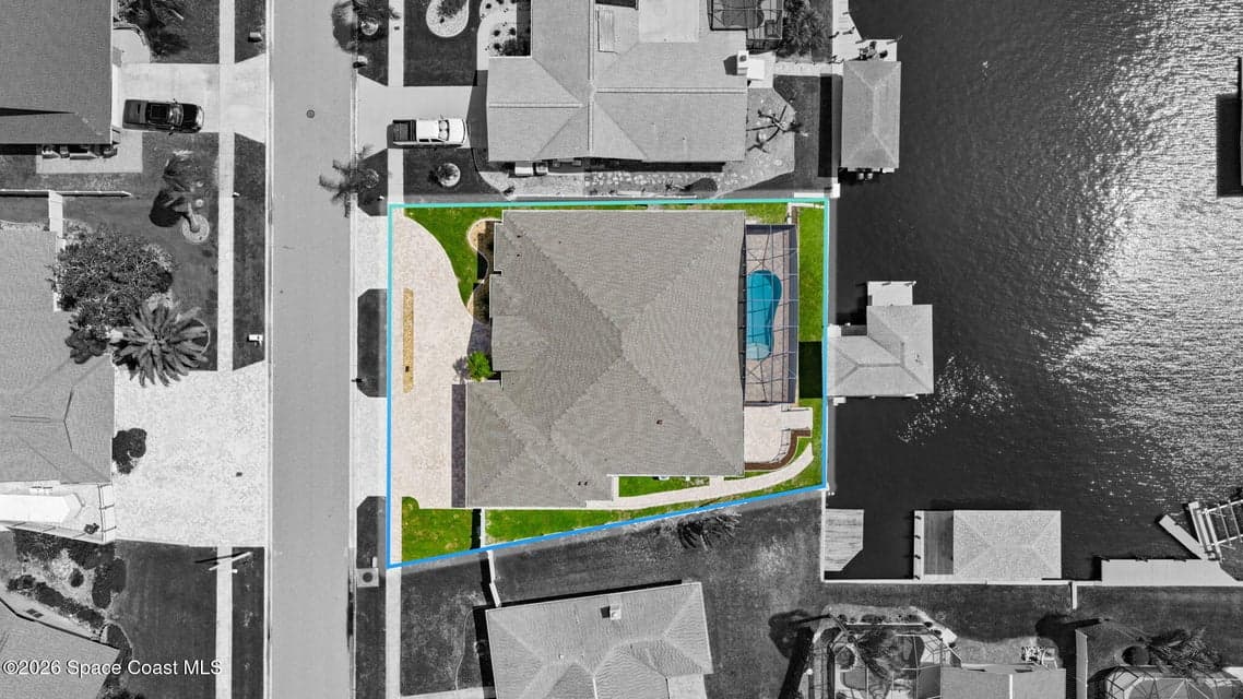 215 Cordoba Court, Merritt Island, FL 32953 photo 2