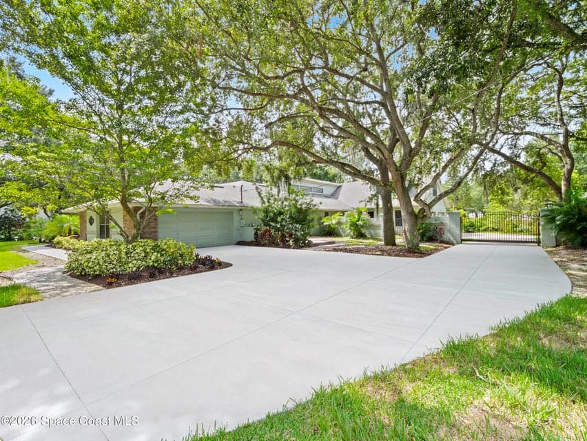 3216 Bird Song Court, Melbourne, FL 32934 photo 3