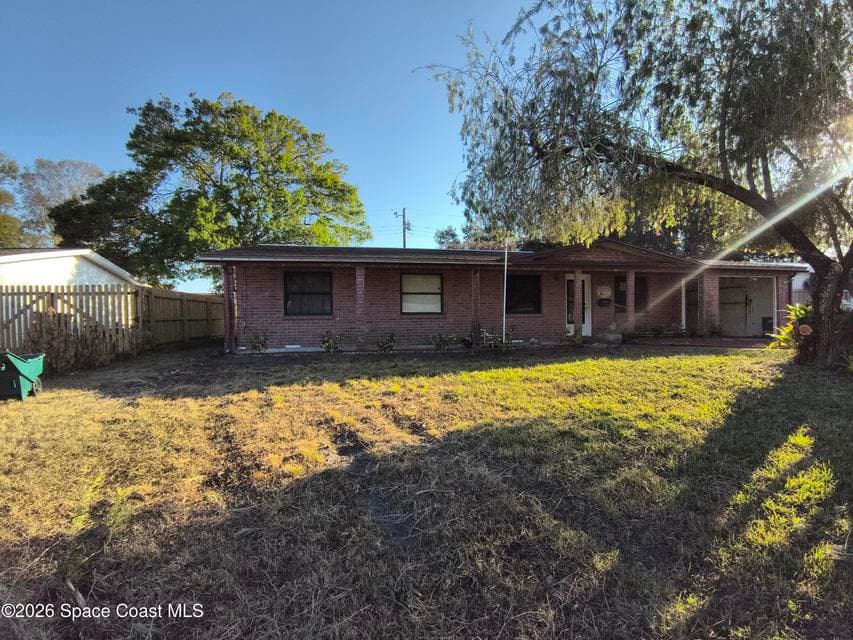 2441 Lorna Drive, Melbourne, FL 32935 photo 4