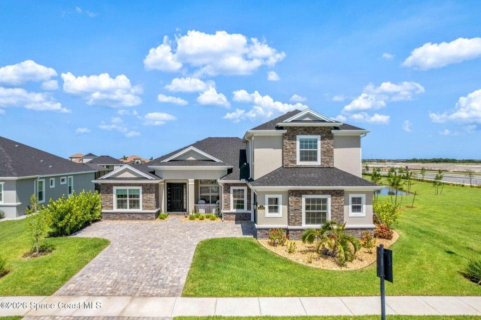 8491 Paragrass Avenue, Melbourne, FL 32940 photo 2