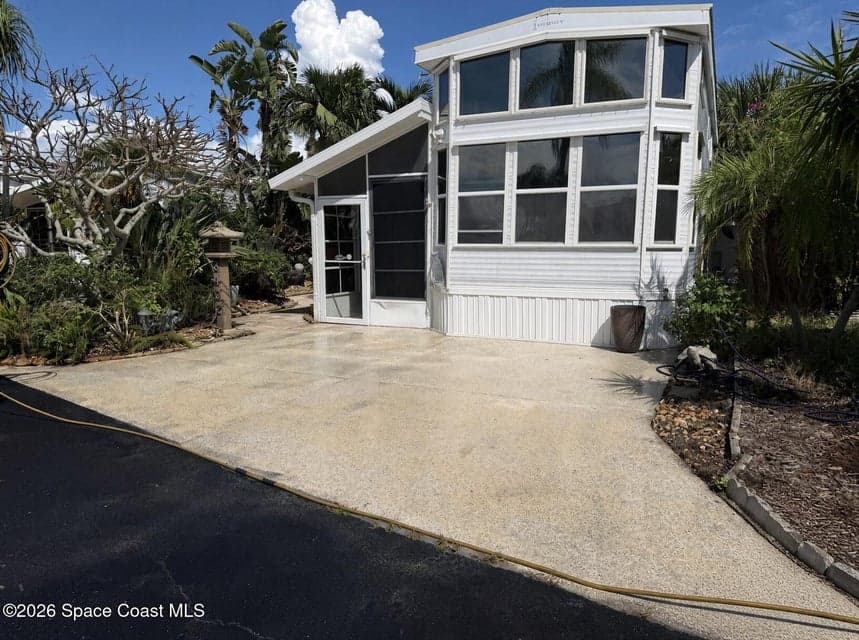 3402 Dockside Lane, Melbourne Beach, FL 32951