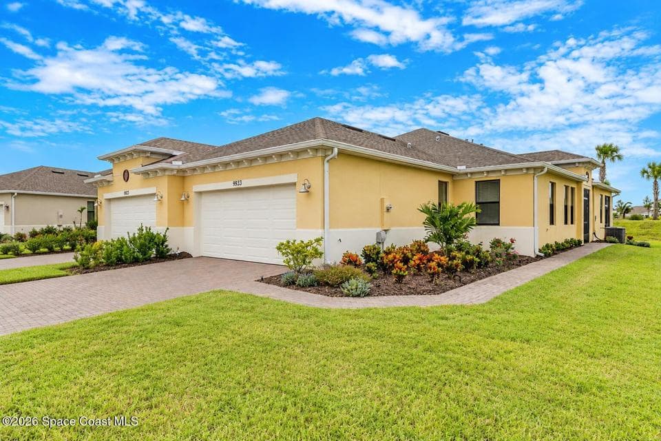 9933 Alister Drive, Melbourne, FL 32940