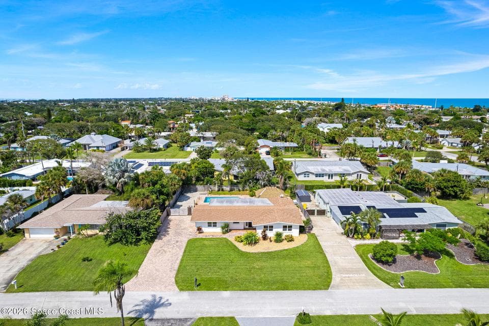 216 Deland Avenue, Indialantic, FL 32903 photo 4