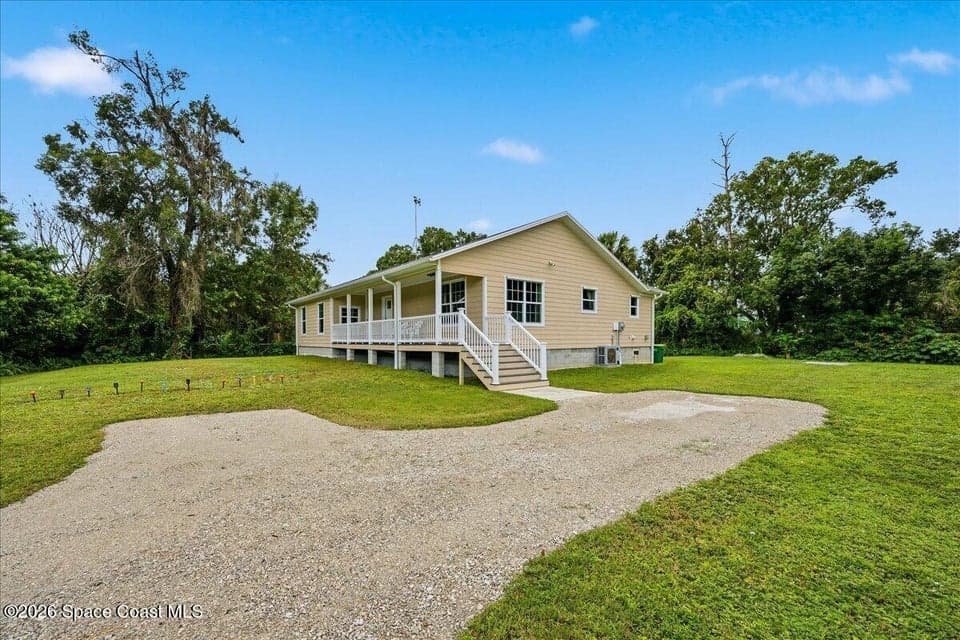 435 Lemon Grove Avenue, Melbourne, FL 32904 photo 2