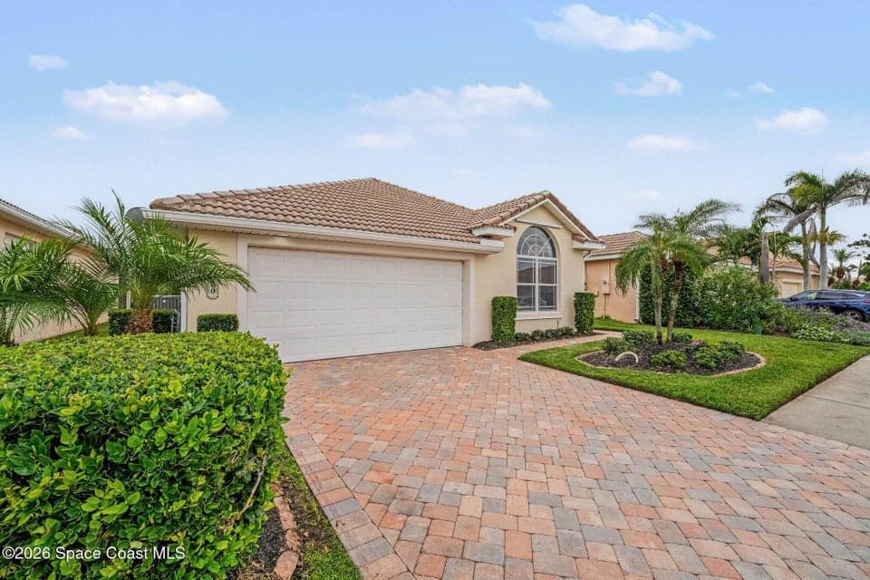 900 Glen Abbey Way, Melbourne, FL 32940 photo 3