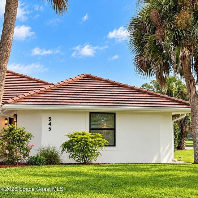 545 Southern Hills Court, Melbourne, FL 32940 photo 2