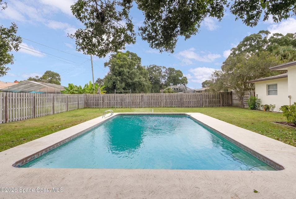 2614 Forest Drive, Melbourne, FL 32901 photo 2
