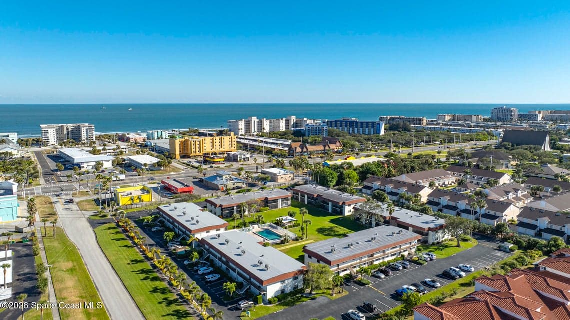 200 Saint Lucie Lane 301, Cocoa Beach, FL 32931 photo 4