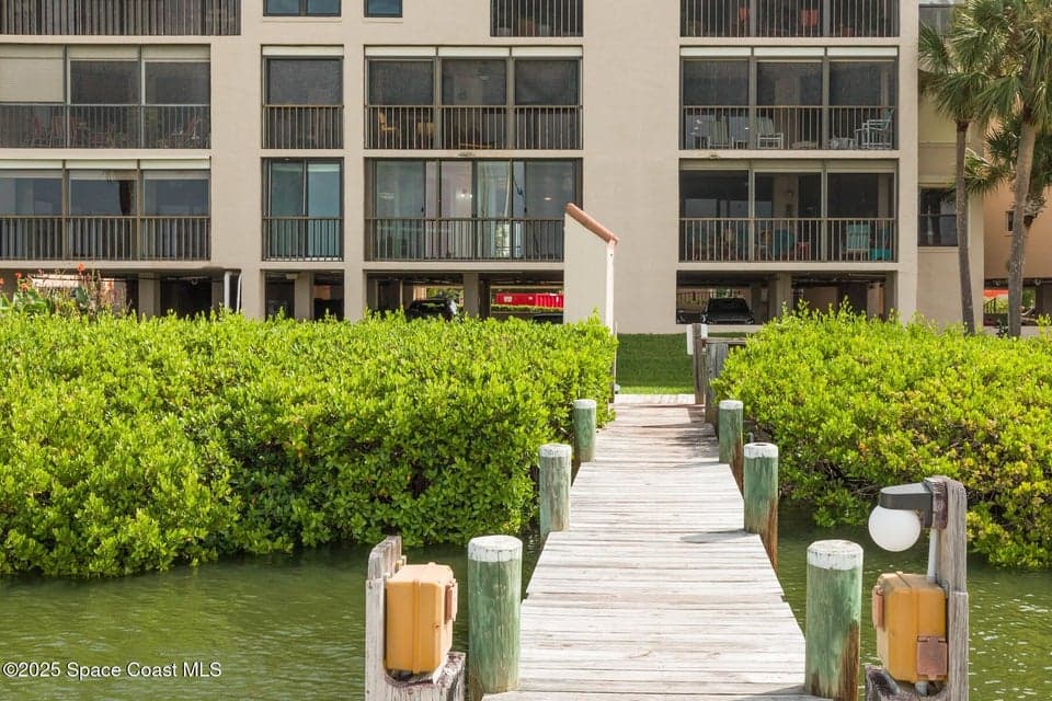 18 Marina Isles Boulevard 105, Indian Harbour Beach, FL 32937 photo 2