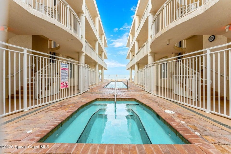 601 N Miramar Avenue 102, Indialantic, FL 32903 photo 2