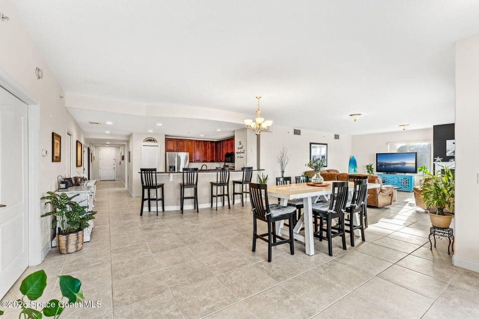 601 N Miramar Avenue 102, Indialantic, FL 32903 photo 4