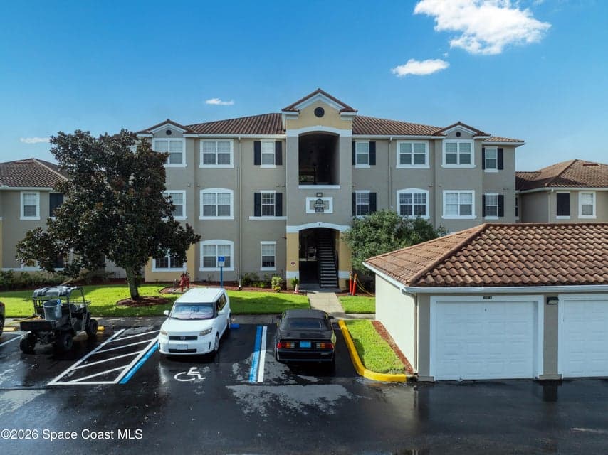 1757 Sophias Drive 206, Melbourne, FL 32940 photo 2