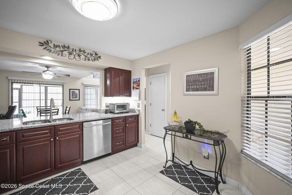 2645 Elliot Way 5, Melbourne, FL 32935 photo 5