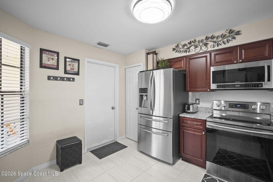 2645 Elliot Way 5, Melbourne, FL 32935 photo 6