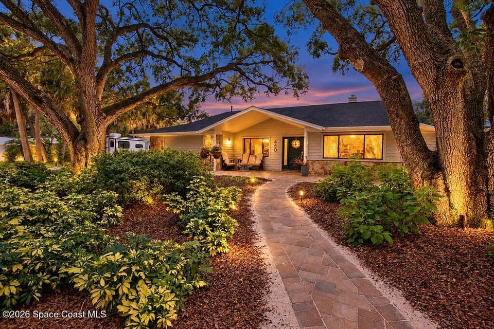 460 Oakwood Court, Merritt Island, FL 32953 photo 2