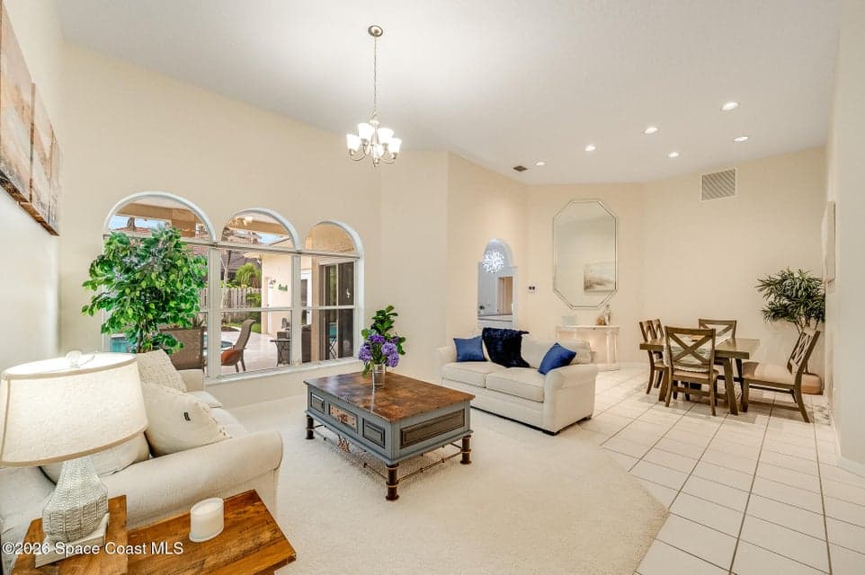 370 Normandy Drive, Indialantic, FL 32903 photo 2
