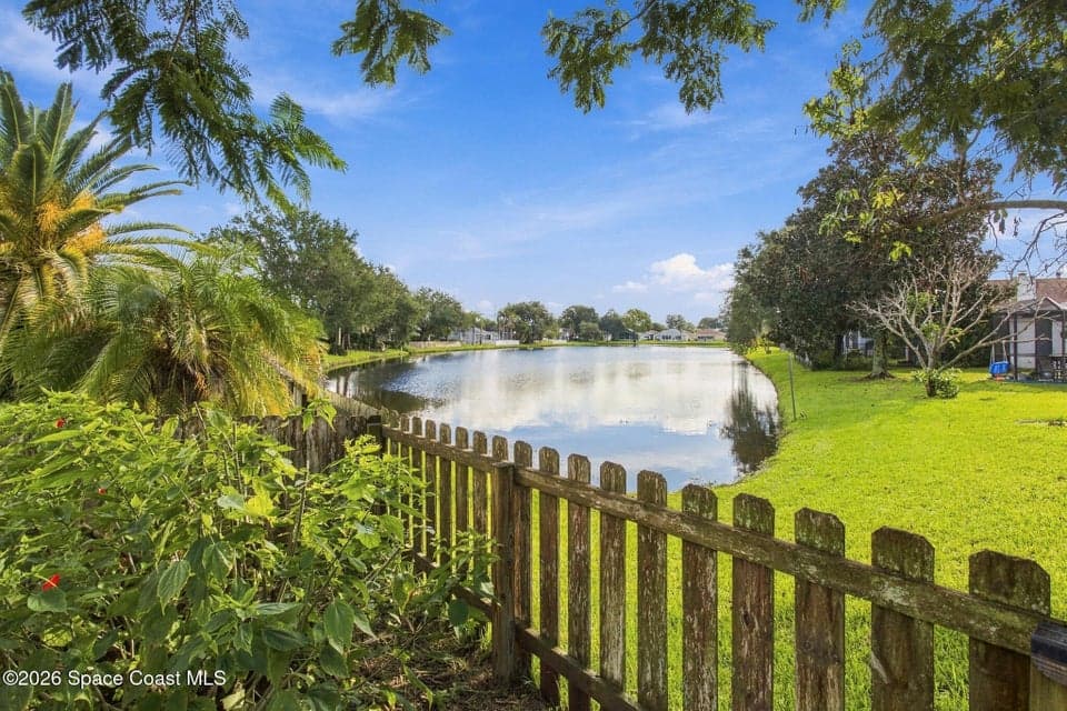 4364 Grand Meadows Boulevard, Melbourne, FL 32934 photo 2