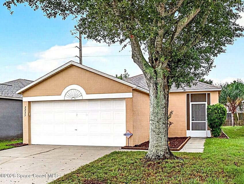 2235 Whisper Wind Circle, Melbourne, FL 32935 photo 2