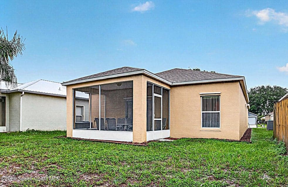 2235 Whisper Wind Circle, Melbourne, FL 32935 photo 5