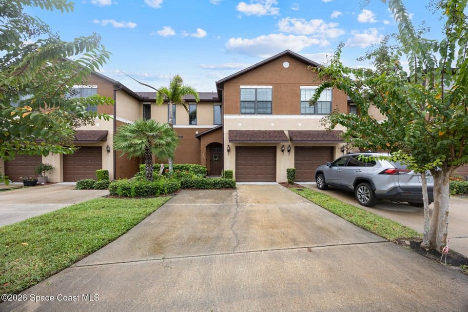 1410 Lara Circle 104, Rockledge, FL 32955 photo 2