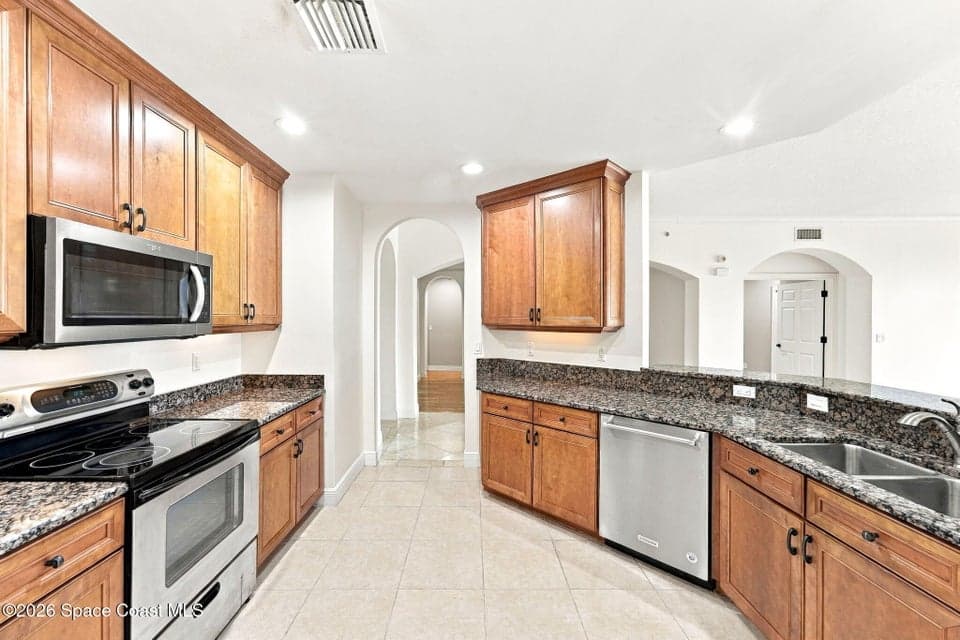 1437 Pineapple Avenue 306, Melbourne, FL 32935 photo 5