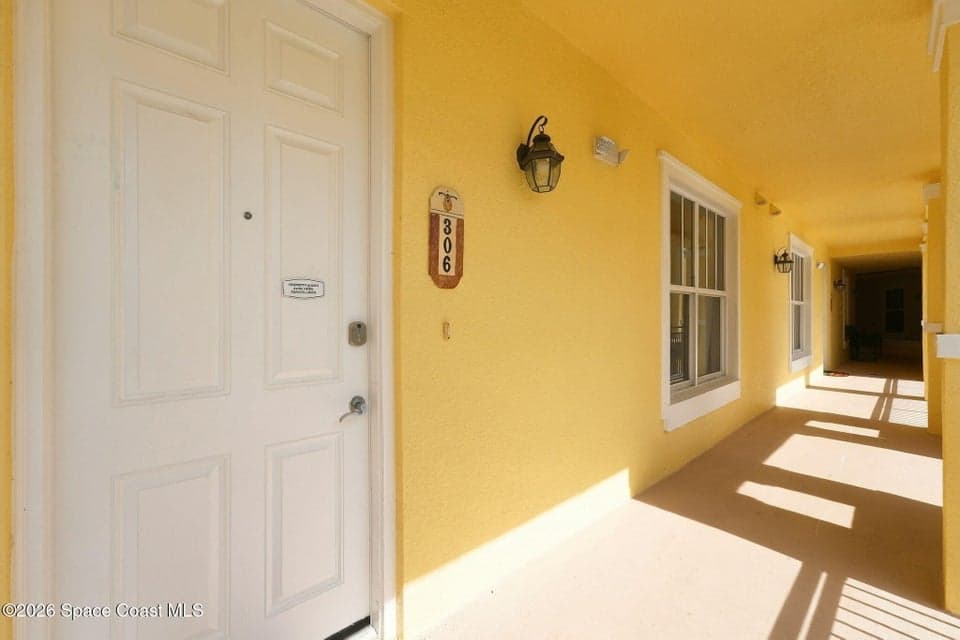1437 Pineapple Avenue 306, Melbourne, FL 32935 photo 4
