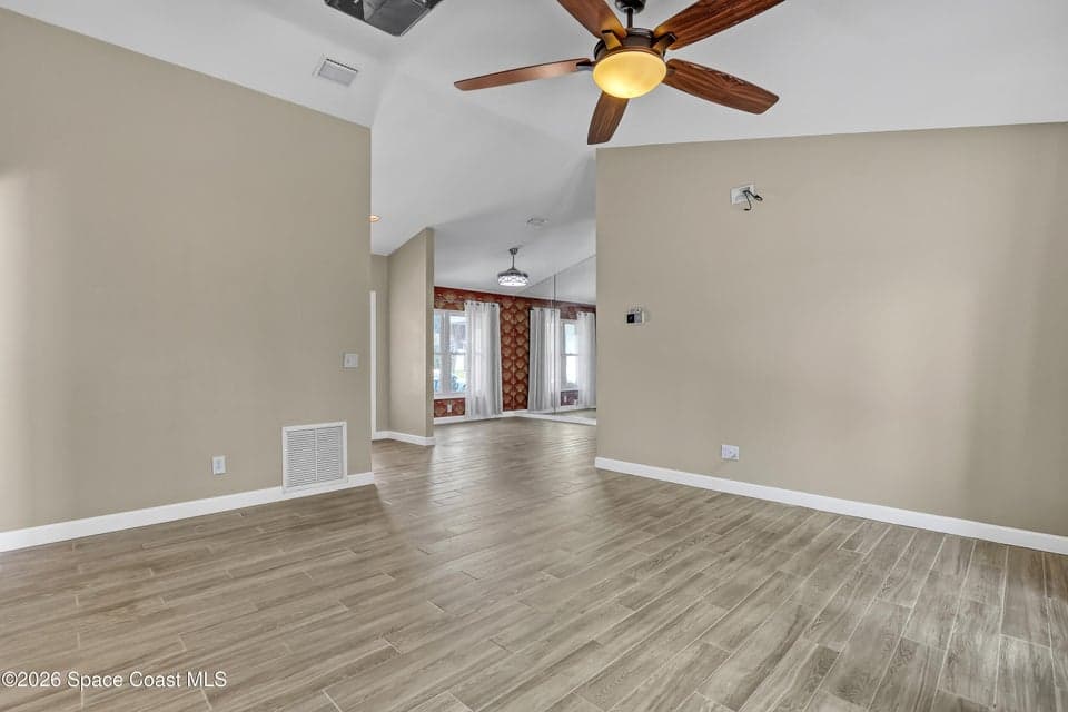 3472 Florida Palm Avenue, Melbourne, FL 32901 photo 4