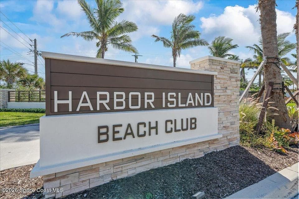 3051 Hafen Lane 301, Melbourne Beach, FL 32951 photo 4