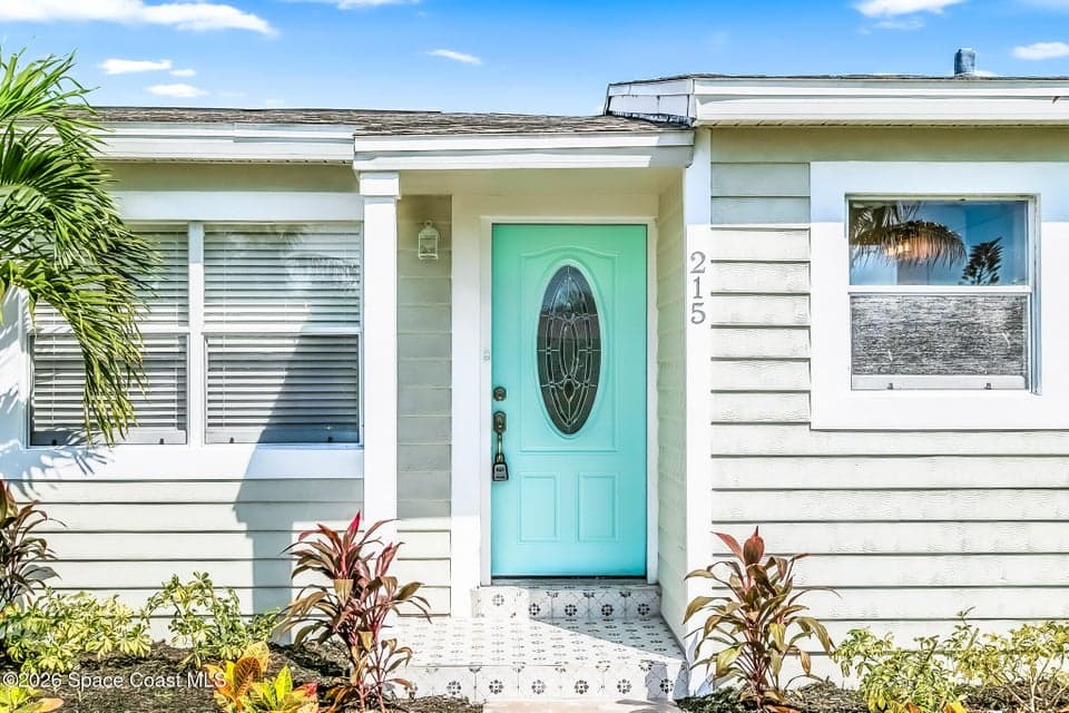 215 NE 2nd Street, Satellite Beach, FL 32937 photo 4